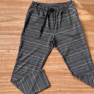 Lululemon 7/8 Pants